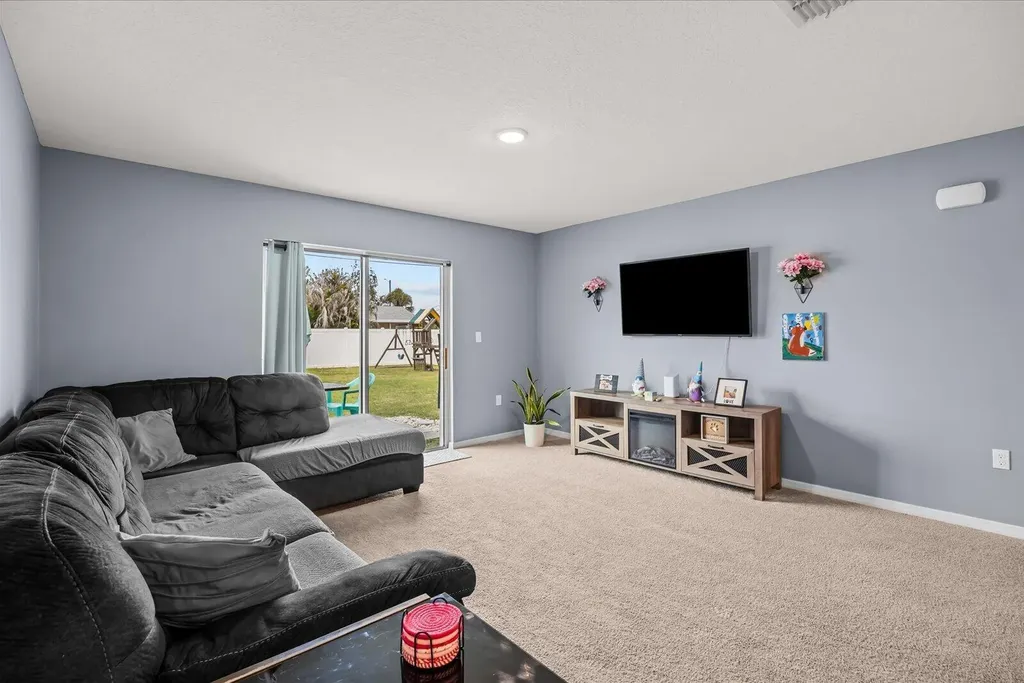 2226 SE Heathwood Circle Port St Lucie FL 34952