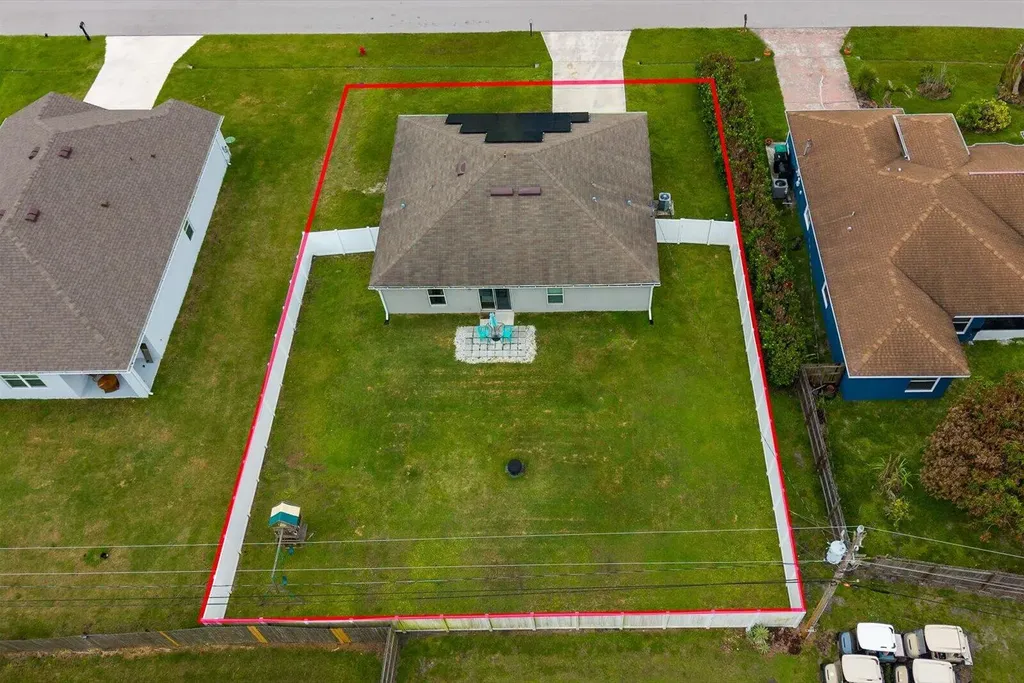 2226 SE Heathwood Circle Port St Lucie FL 34952