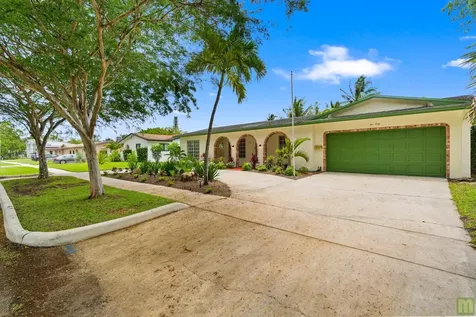 240 Lake Drive Coconut Creek FL 33066