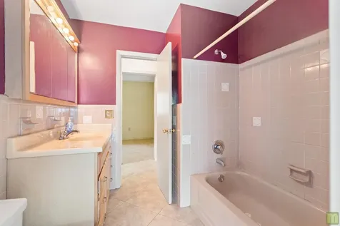 240 Lake Drive Coconut Creek FL 33066
