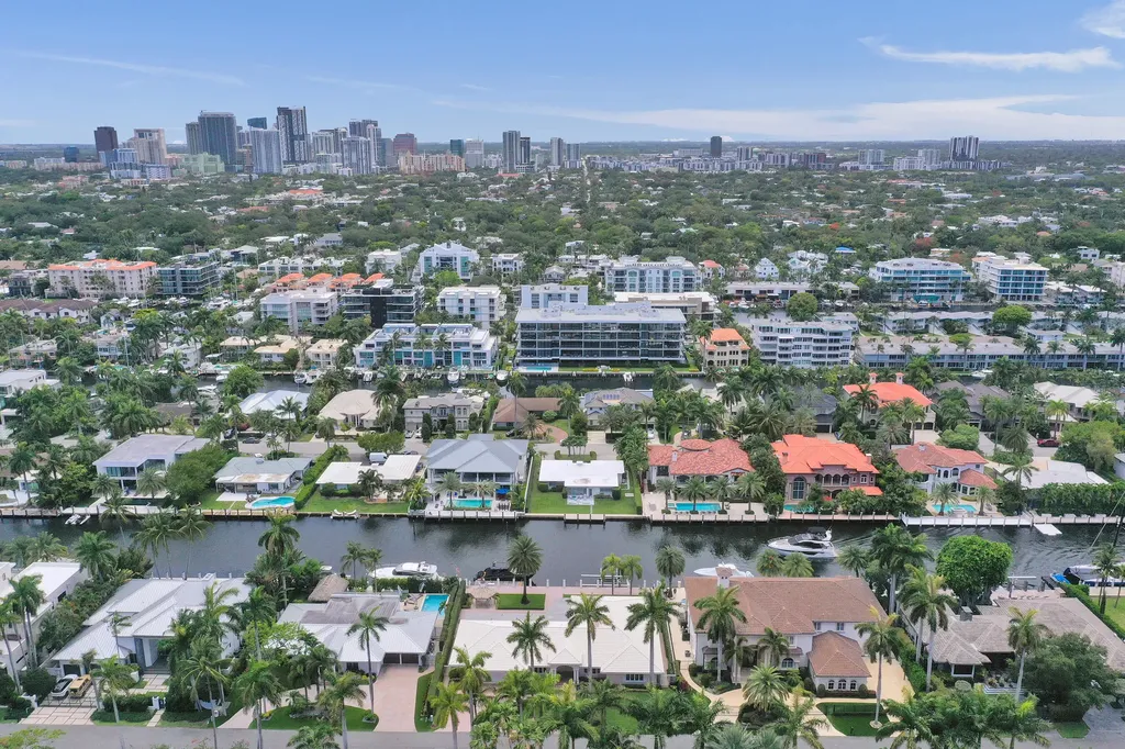 163 Nurmi Drive Fort Lauderdale FL 33301