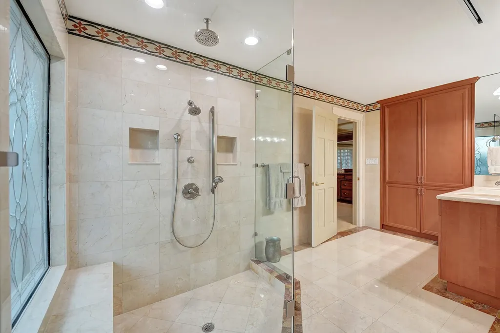 163 Nurmi Drive Fort Lauderdale FL 33301