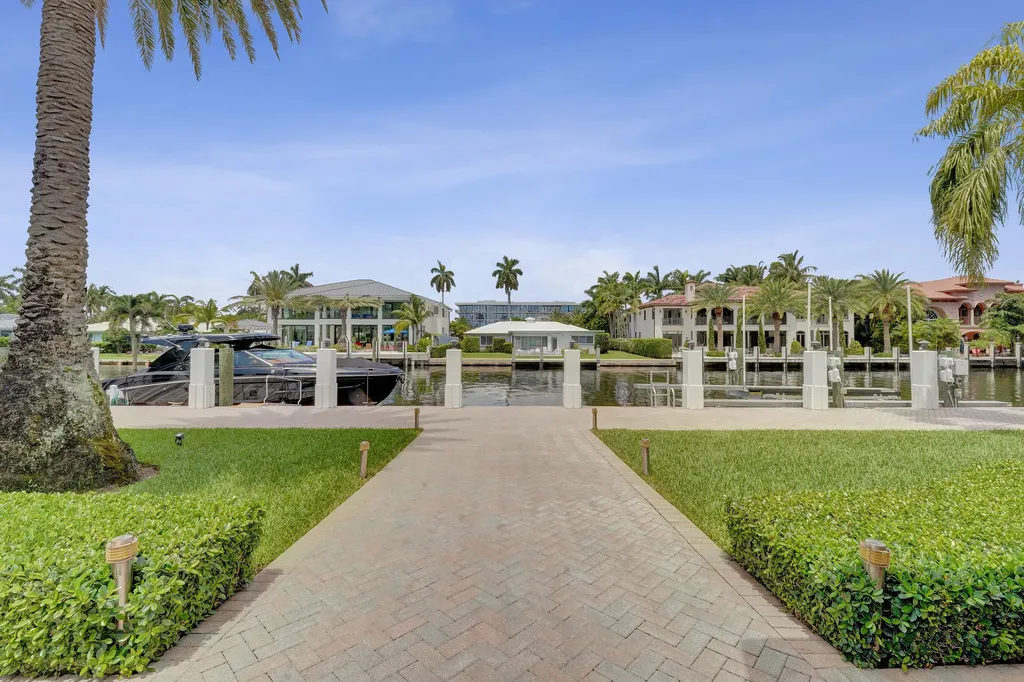 163 Nurmi Drive Fort Lauderdale FL 33301