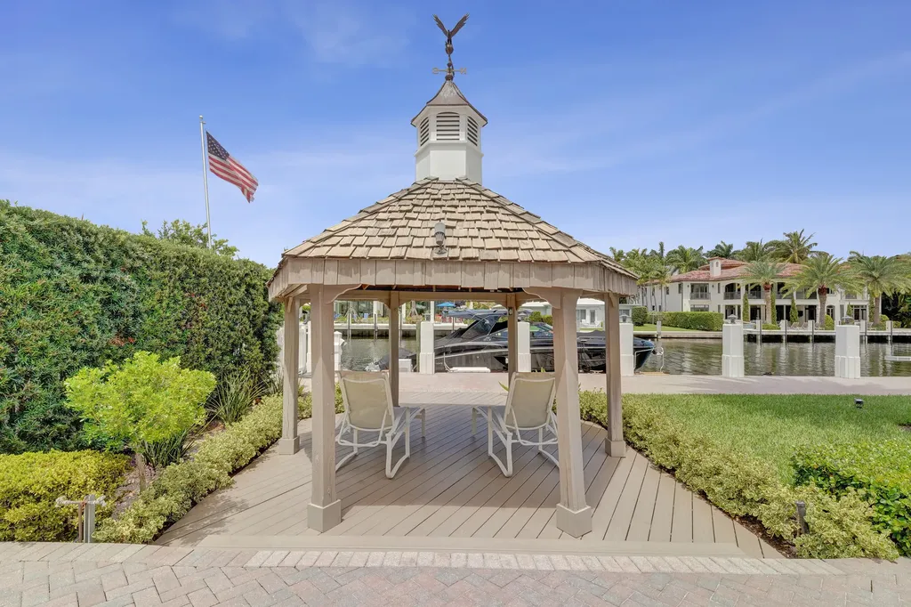 163 Nurmi Drive Fort Lauderdale FL 33301