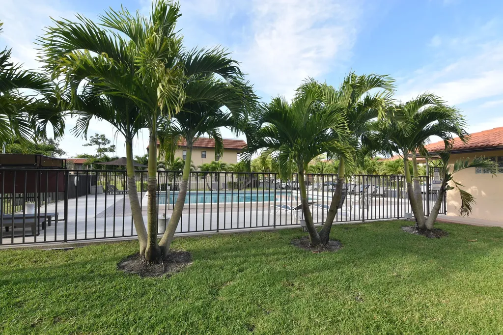 21895 Lake Forest Circle Boca Raton FL 33433