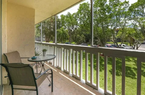 7081 Environ Boulevard Lauderhill FL 33319