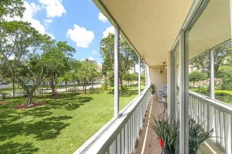 7081 Environ Boulevard Lauderhill FL 33319