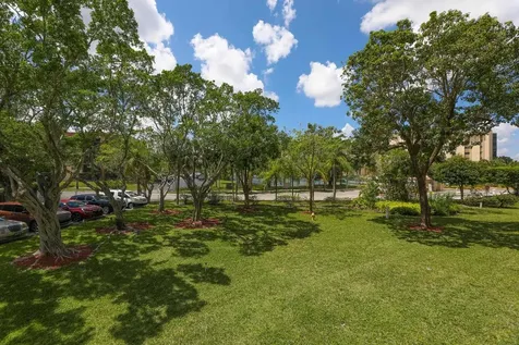 7081 Environ Boulevard Lauderhill FL 33319