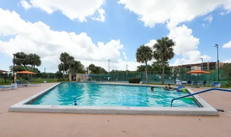 7081 Environ Boulevard Lauderhill FL 33319