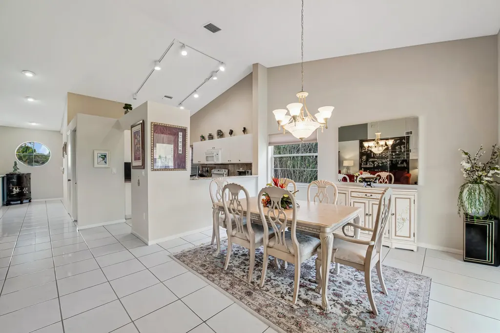 7384 Lake Meadow Way Boynton Beach FL 33437