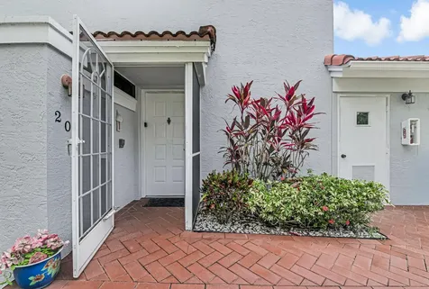 7384 Lake Meadow Way Boynton Beach FL 33437