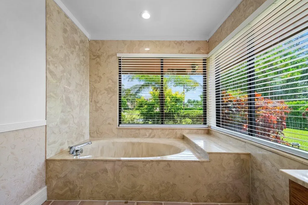 9405 Dundee Drive Lake Worth FL 33467