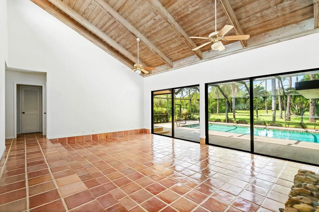 9405 Dundee Drive Lake Worth FL 33467