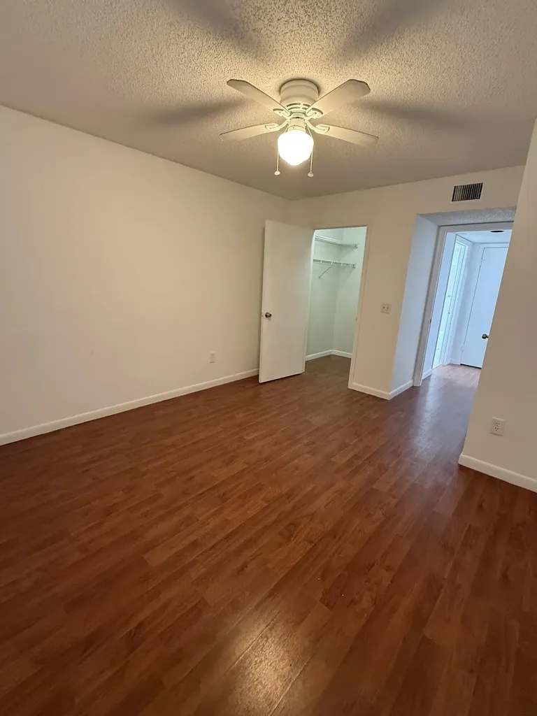 4341 W Mcnab Road Pompano Beach FL 33069