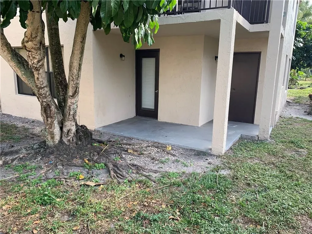 4341 W Mcnab Road Pompano Beach FL 33069
