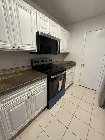 4341 W Mcnab Road Pompano Beach FL 33069