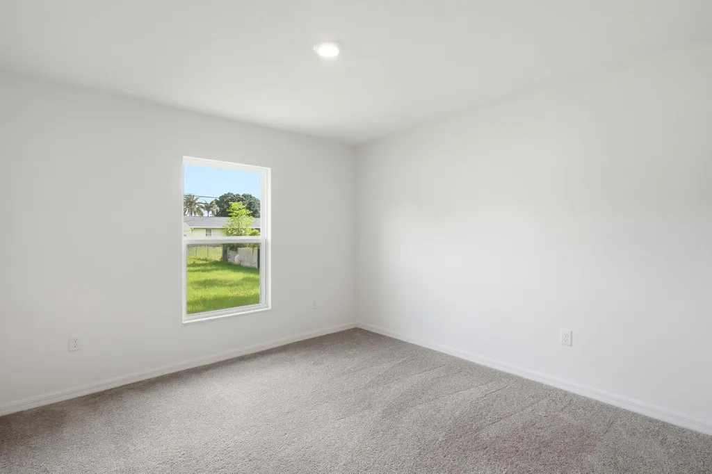 375 SW Dwight Avenue Port St Lucie FL 34983