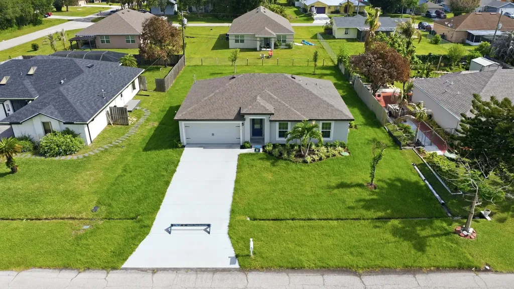 375 SW Dwight Avenue Port St Lucie FL 34983