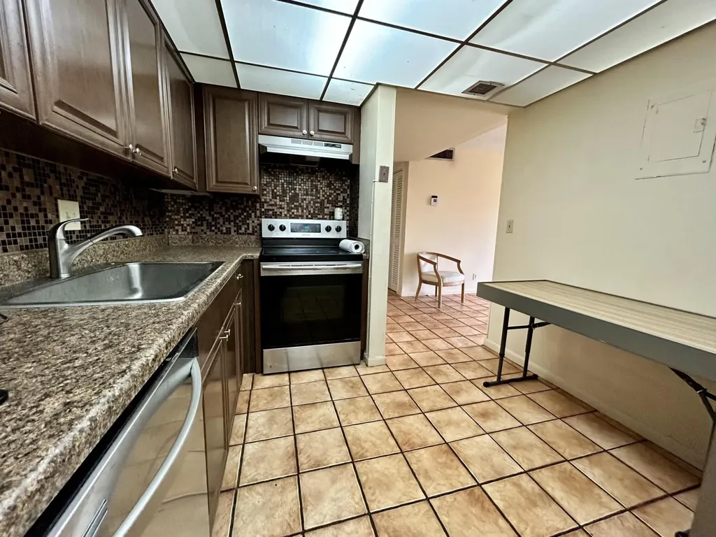 642 NW 13th Street Boca Raton FL 33486