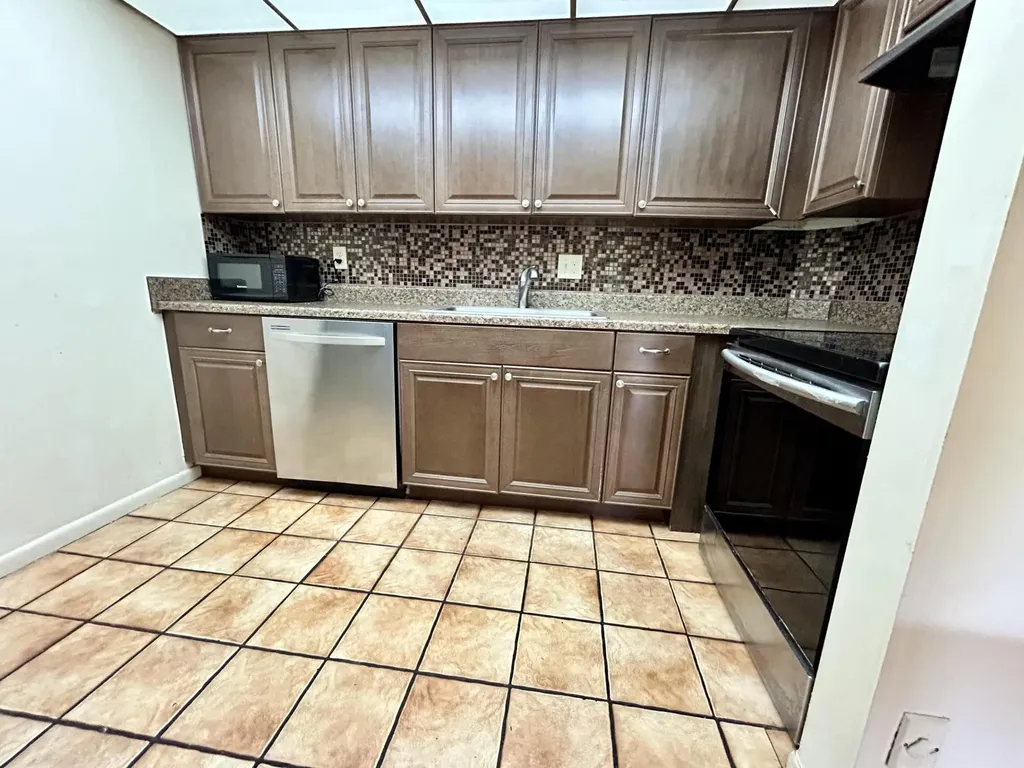 642 NW 13th Street Boca Raton FL 33486