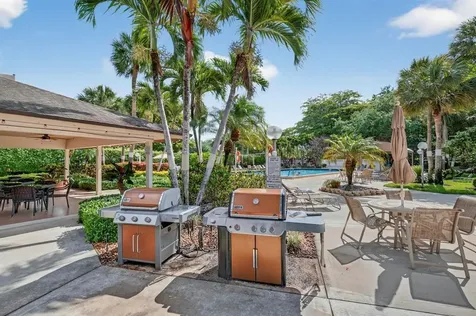 3499 Oaks Way Pompano Beach FL 33069