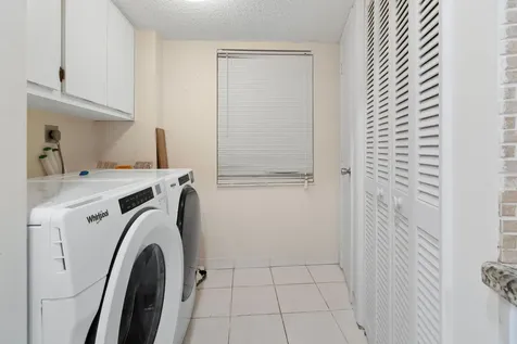 3499 Oaks Way Pompano Beach FL 33069