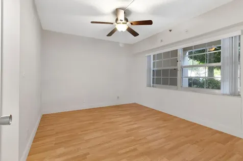 3499 Oaks Way Pompano Beach FL 33069