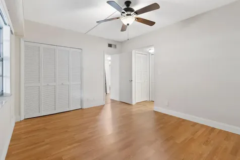 3499 Oaks Way Pompano Beach FL 33069