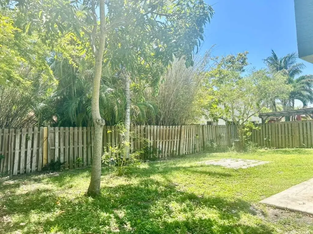 3088 NW 123rd Terrace Sunrise FL 33323