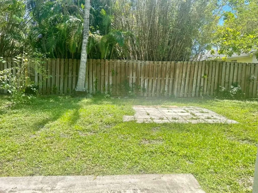 3088 NW 123rd Terrace Sunrise FL 33323