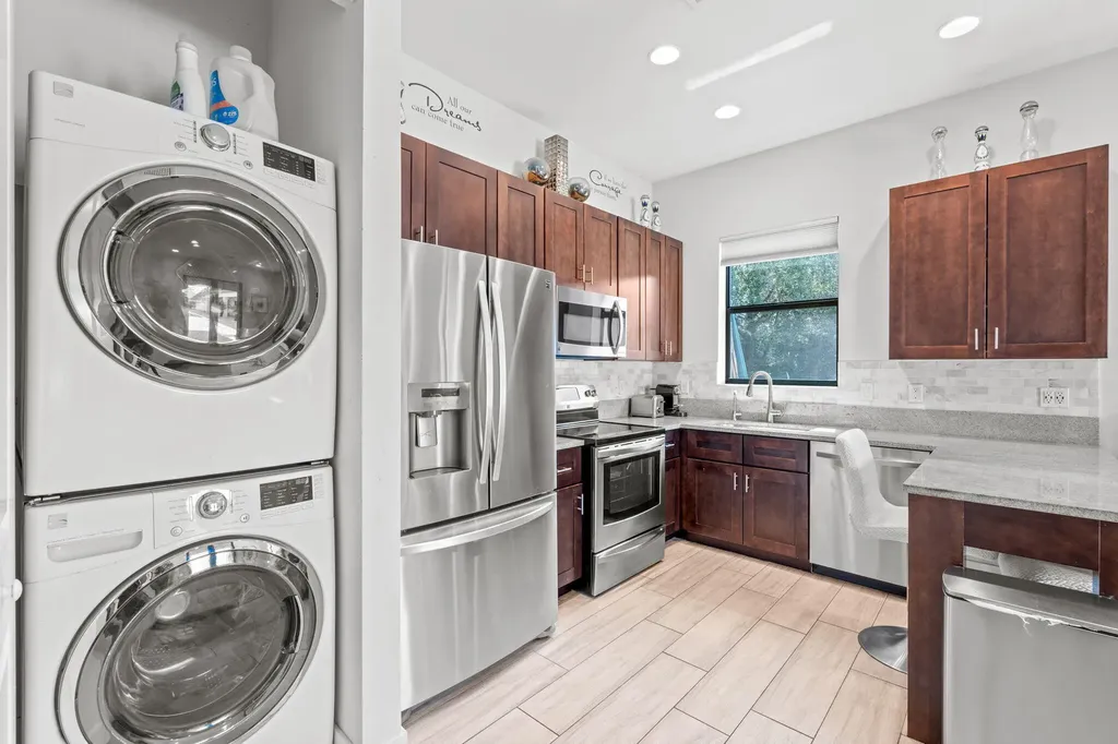 1601 Clydesdale Avenue Wellington FL 33414