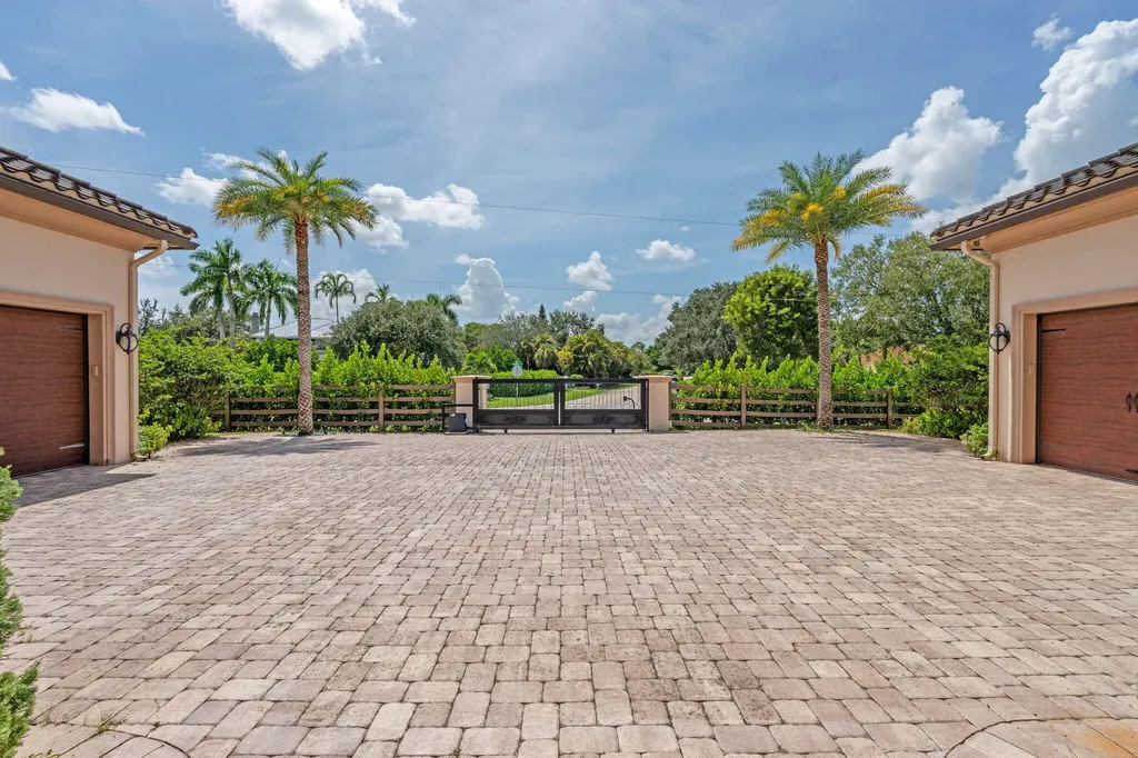 1601 Clydesdale Avenue Wellington FL 33414