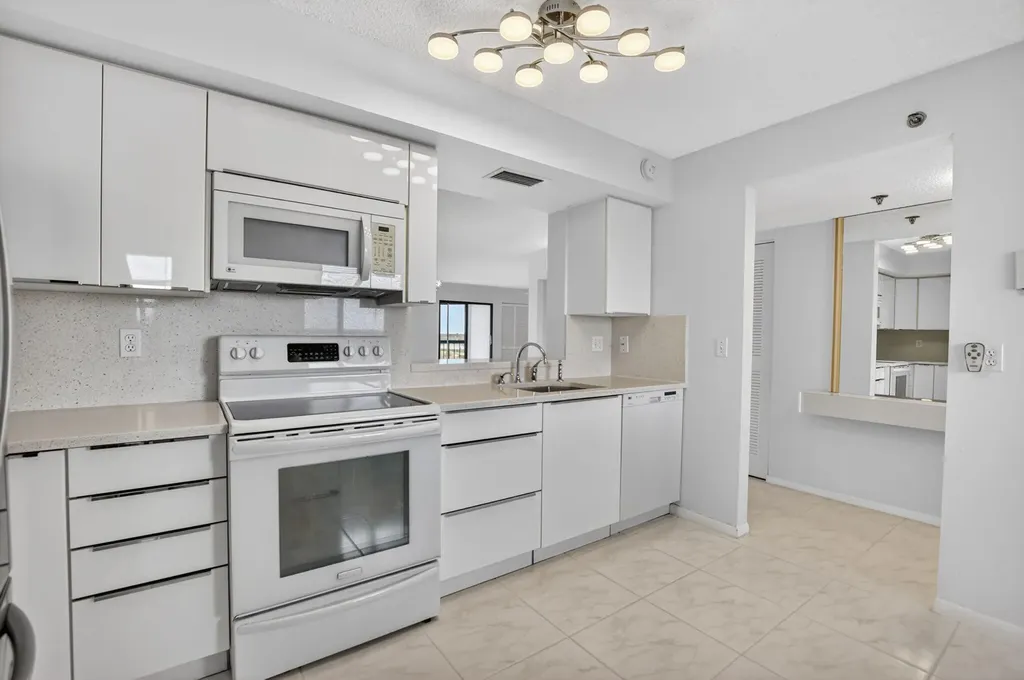 7370 S Oriole Boulevard Delray Beach FL 33446