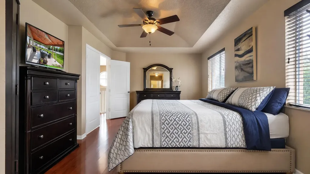 2510 Rampart Way S Hollywood FL 33026