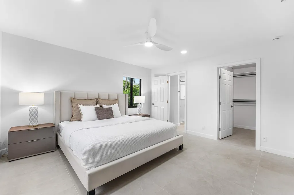 608 SE 2nd Avenue Delray Beach FL 33483