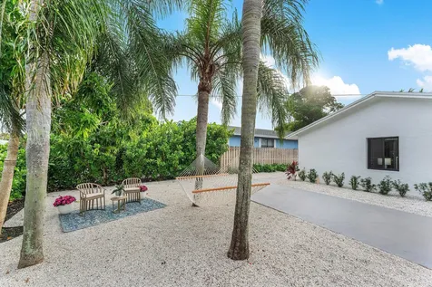 608 SE 2nd Avenue Delray Beach FL 33483
