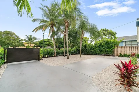 608 SE 2nd Avenue Delray Beach FL 33483