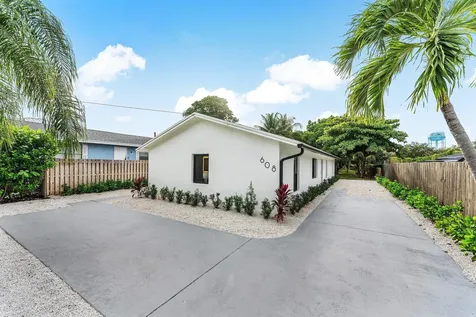 608 SE 2nd Avenue Delray Beach FL 33483