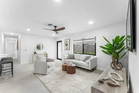 608 SE 2nd Avenue Delray Beach FL 33483