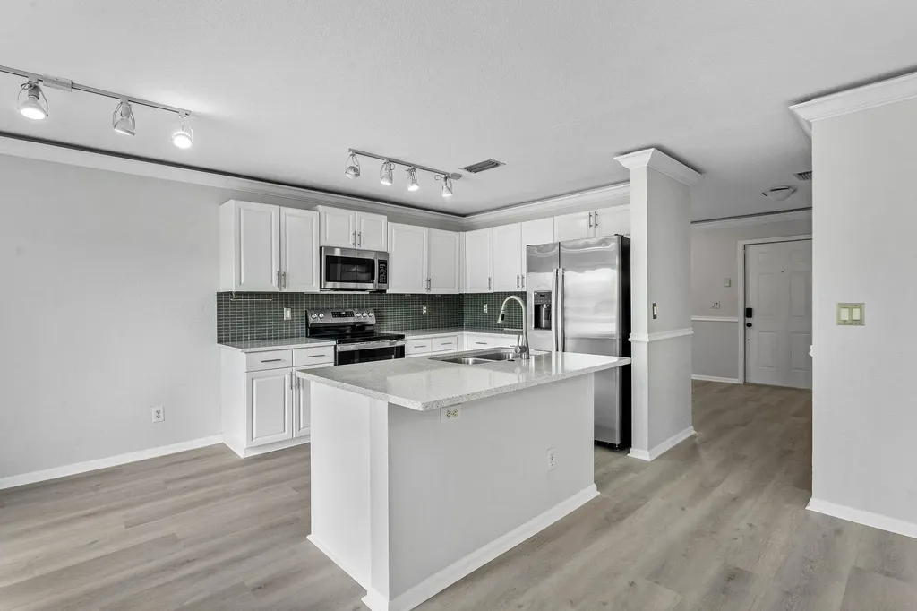 3260 Commodore Court West Palm Beach FL 33411