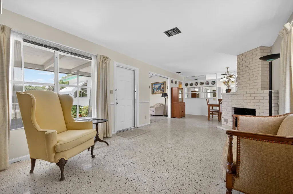 1029 Andrews Road West Palm Beach FL 33405