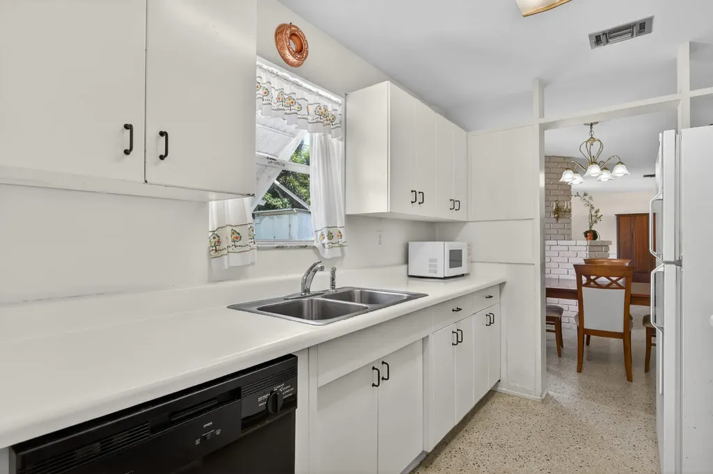1029 Andrews Road West Palm Beach FL 33405