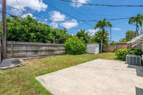 1029 Andrews Road West Palm Beach FL 33405