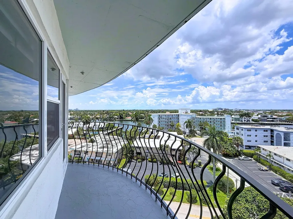 3250 NE 28th Street Fort Lauderdale FL 33308