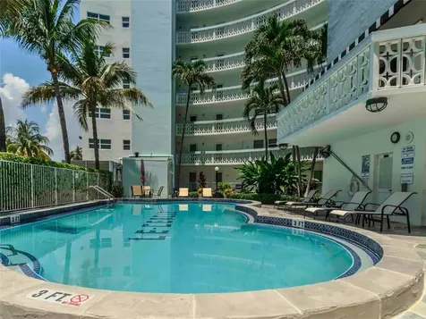 3250 NE 28th Street Fort Lauderdale FL 33308