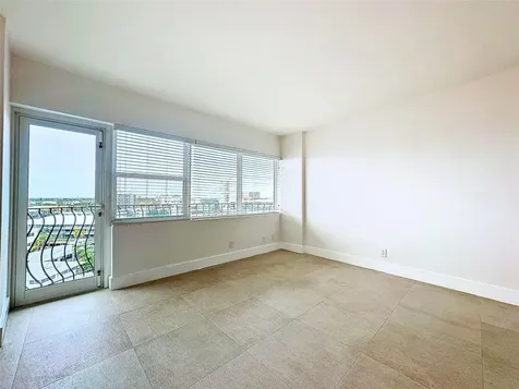 3250 NE 28th Street Fort Lauderdale FL 33308