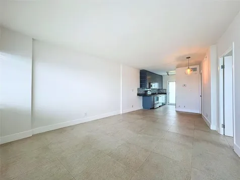 3250 NE 28th Street Fort Lauderdale FL 33308