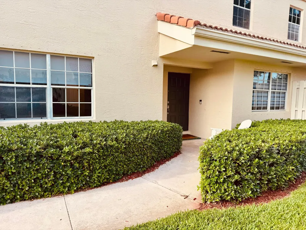17274 Boca Club Boulevard Boca Raton FL 33487