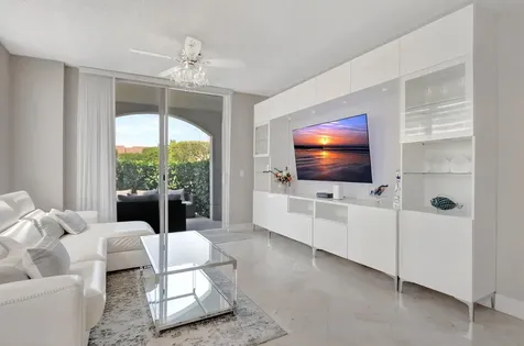 3606 S Ocean Boulevard Highland Beach FL 33487