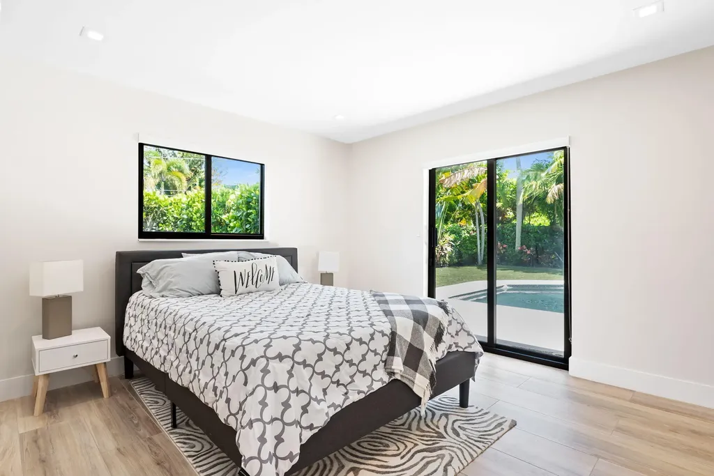 1100 SE 5th Court Deerfield Beach FL 33441